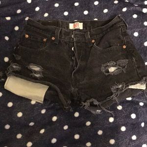 501 Levi high waisted shorts